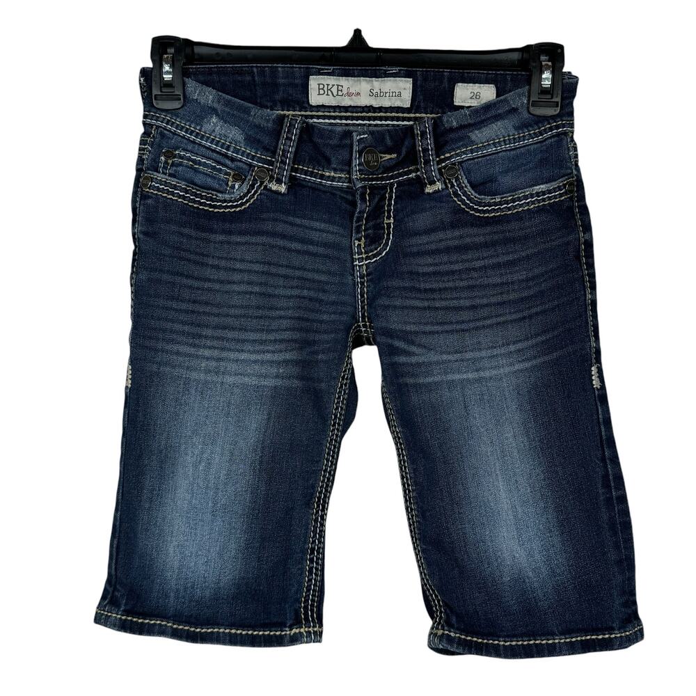 BKE SZ 26 Sabrina Bermuda Jean Shorts Low-Rise Stretch Zip-Fly Distressed Blue
